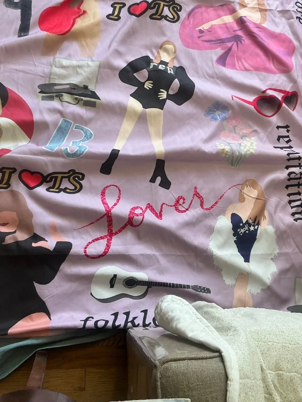 NWOT Taylor Swift Folklore Inspired Queen Duvet Cover & 2 Shams